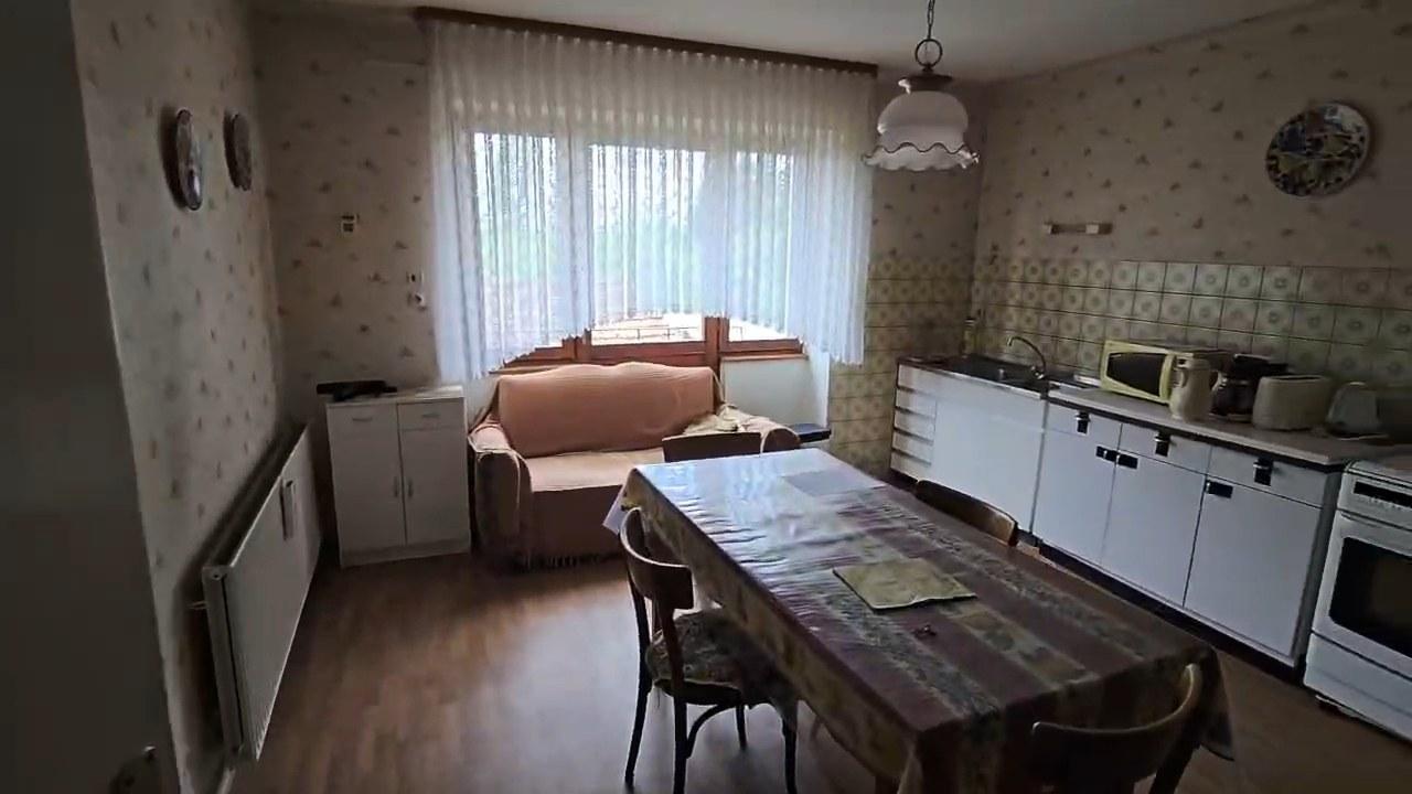 Rez-de-chaussée - Cuisine_004