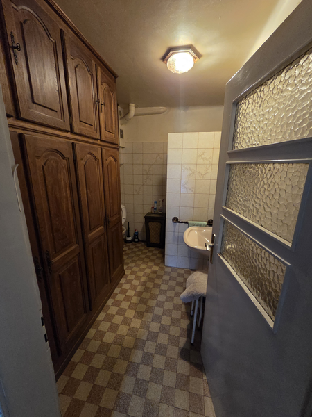 Rez-de-chaussée - Salle de bains_001